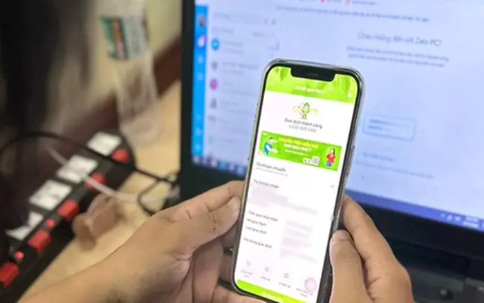 Ứng dụng giả mạo ngân hàng bị cảnh báo, iPhone Duo lộ điểm yếu | ĐTCN 25/10 3 Ngân hàng cảnh báo ứng dụng giả mạo có thể chiếm quyền điện thoại và tài khoản